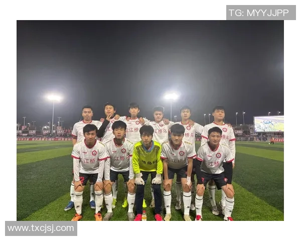 谁是足球明星的超级粉丝他们的热爱与追随背后的故事